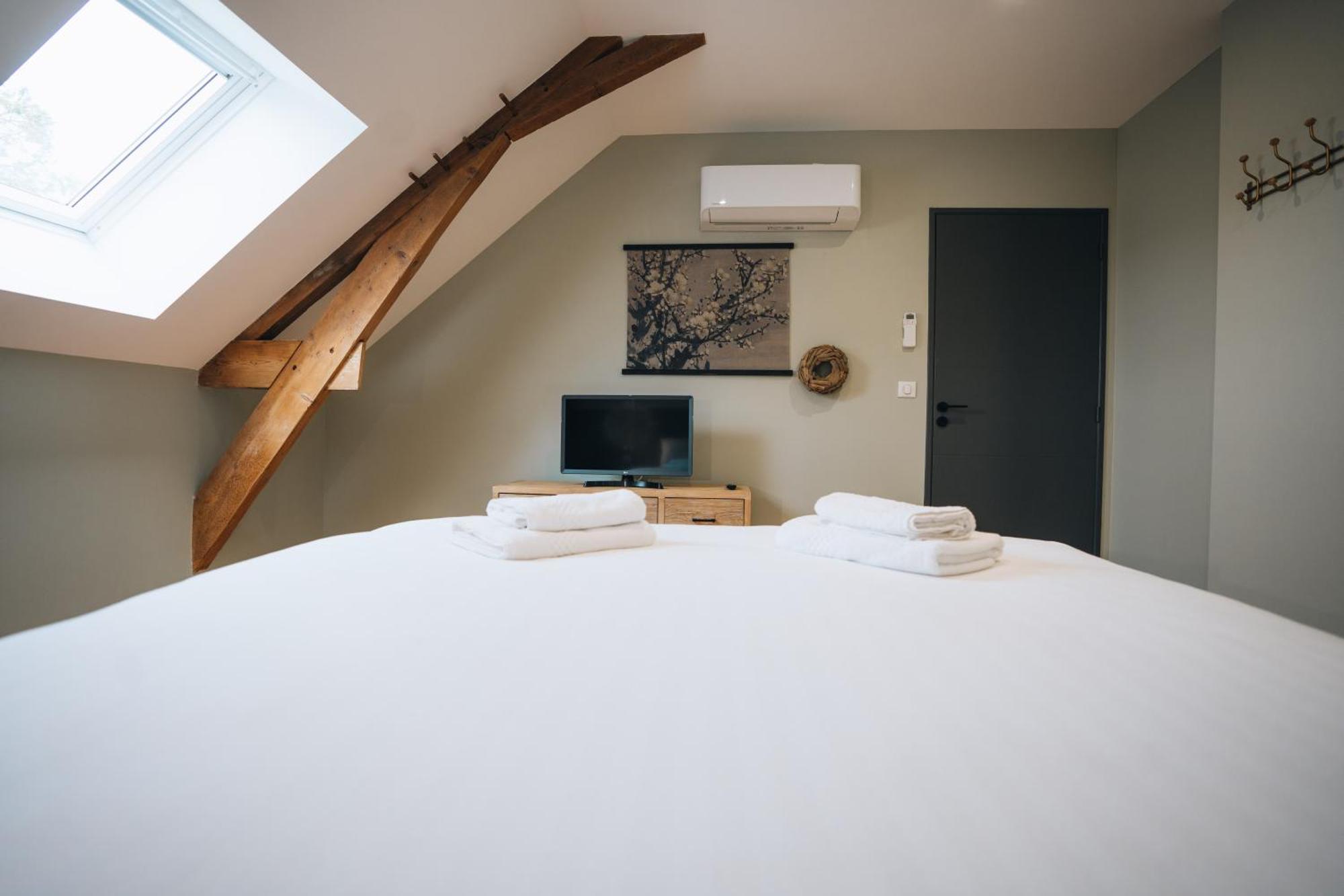 La Marjolaine - Demeure D'Hotes - Service Para-Hoteiier - Premium Chateauroux Luaran gambar